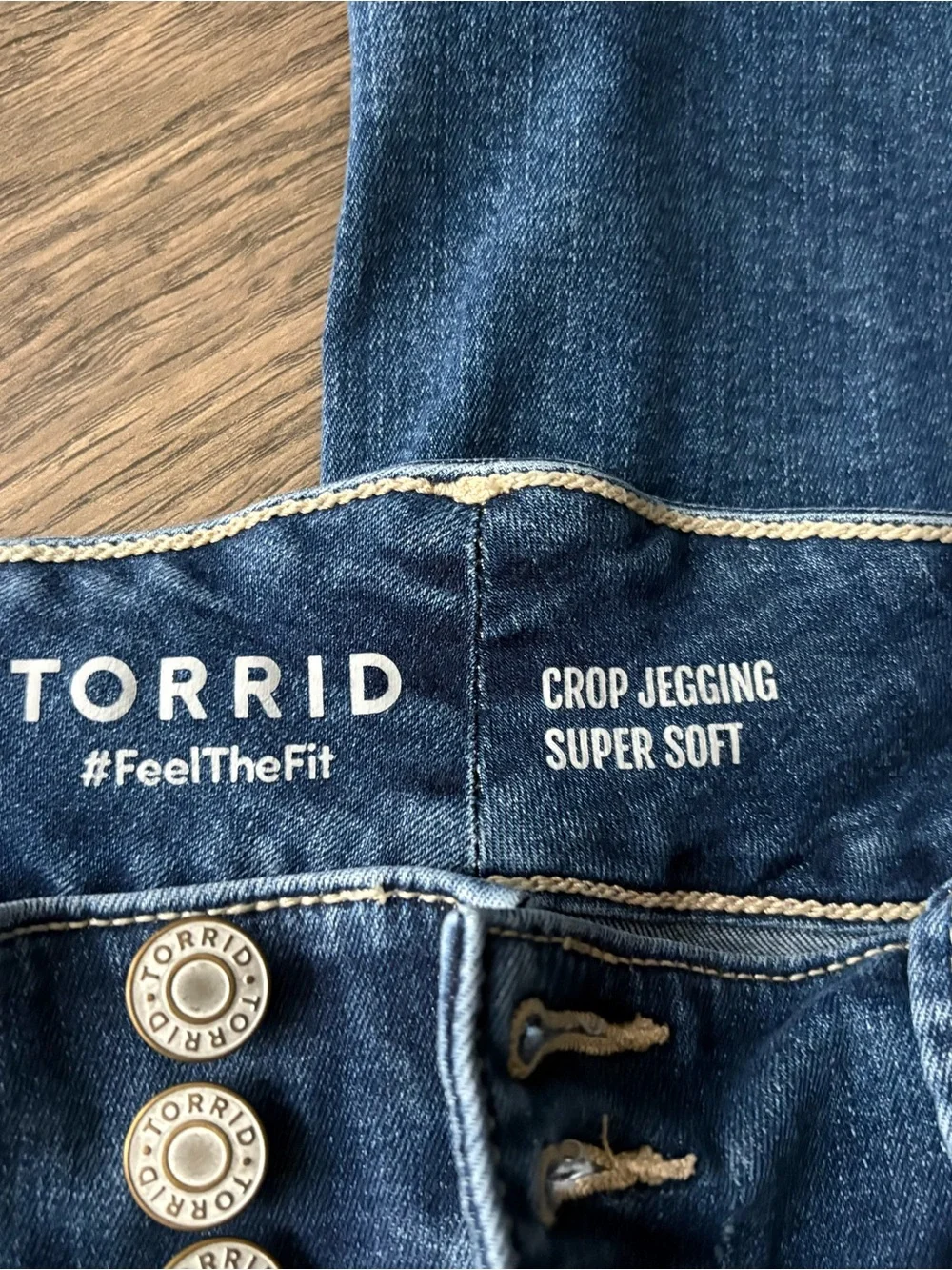 TORRID Super Soft Crop Jeggings - Picture 7 of 8